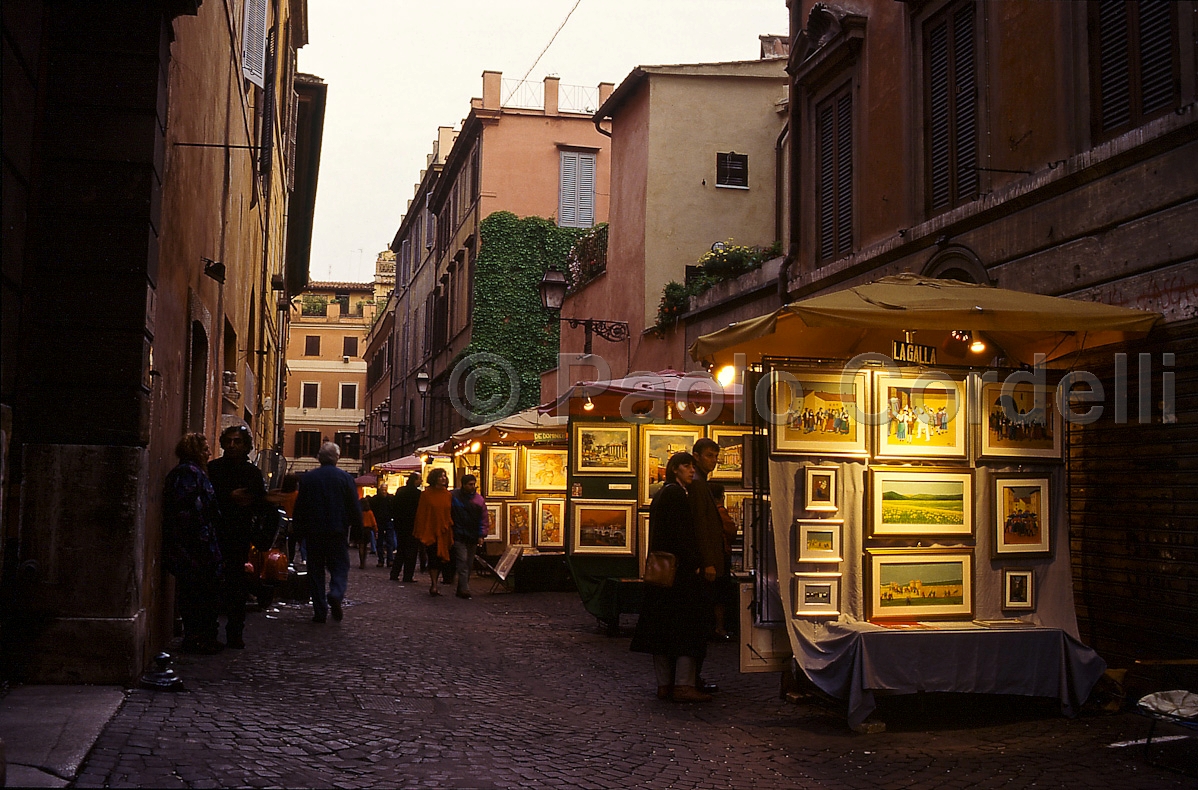 Painting exibition in Via Margutta, Rome, Italy
(cod:Rome 18)